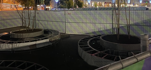 Фотофакт: на площади Свободы устанавливают передвижные клумбы