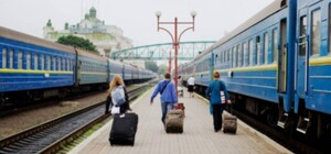 Вниманию пассажиров: в октябре-ноябре поезда изменят график работы