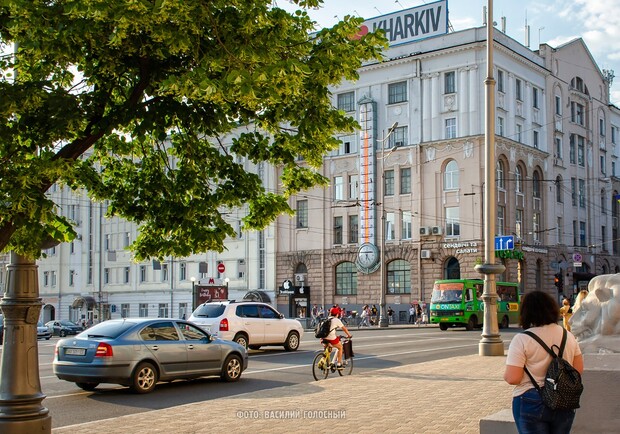 На Сумской запретят проезд на время шествия. Фото: ua.university