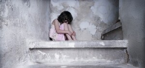 Был знаком с матерью: в Запорожье мужчина изнасиловал 6-летнюю девочку