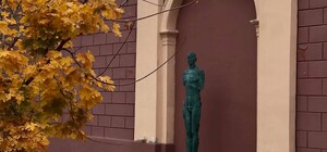 Полюбуйся: Одесскому худмузею подарили скульптуру известного автора