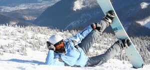 Любиш кататися – люби вакцинуватися: як працюватимуть гірськолижні курорти на зимові свята