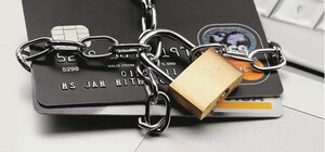 Неоплаченные штрафы и задолженность за коммуналку: список банков, которые могут блокировать карты расширился