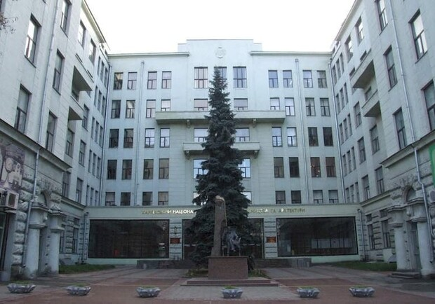 Харьковский университет строительства и архитектуры присоединили к другому вузу. 