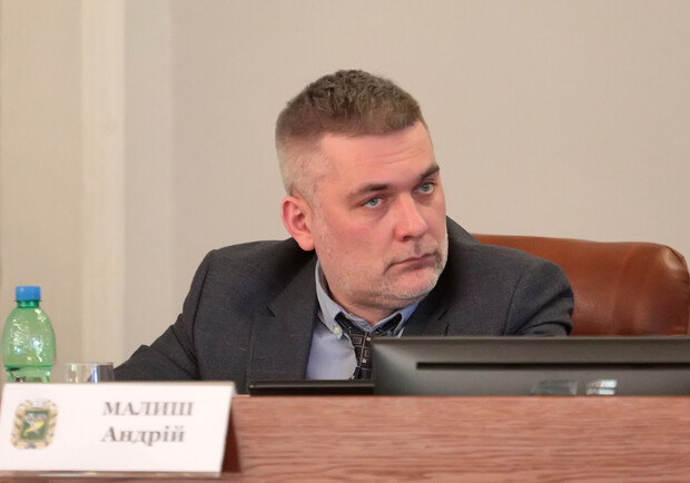 В Харьковском облсовете уволили зампредседателя Андрея Малыша. 
