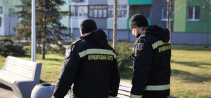 В сквере на Слобожанском из-за вандалов будет постоянно дежурить патруль