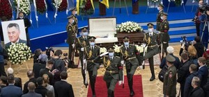 В Киеве попрощались с бывшим мэром Александром Омельченко