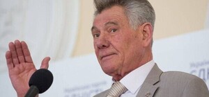 Одну из киевских улиц могут назвать в честь покойного экс-мэра Омельченко