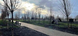 На Радужном массиве вместо свалки появился парк