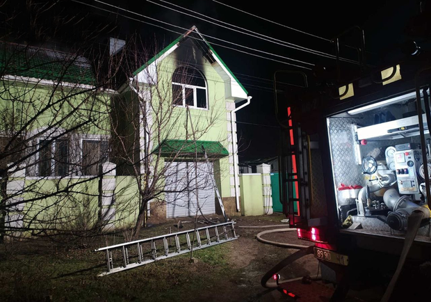 В Харькове — масштабный пожар в реабилитационном центре. 
