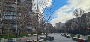 В Днепре почти закончили реконструкцию сквера имени Клочко