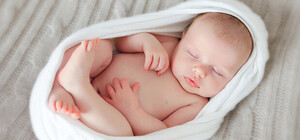 В Запорожье первым в новом году родился мальчик