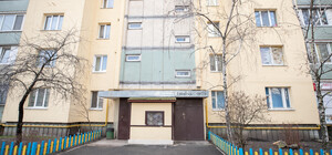 Жители дома на Троещине провели утепление здания и в два раза снизили оплату за отопление 