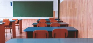 В Одесской области школы перешли на дистанционку: родители возмущены