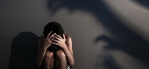 В Днепре женщина насиловала маленьких детей и снимала порно