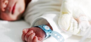 Сердце ребенка остановилось: в Харькове роженица и малыш чуть не погибли из-за домашних родов