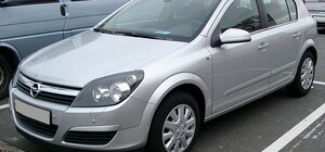 У львів'янина конфіскували автомобіль за їзду п'яним і під накотиками