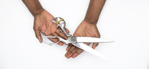 С окровавленными ножницами: под Одессой нашли тело высокопоставленного чиновника 