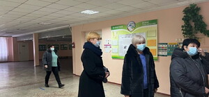 В Одессе учительница била школьника бутылкой по голове (видео)