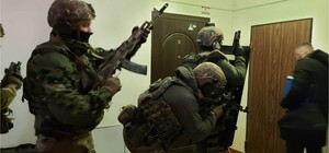 Работали на РФ: в Харькове СБУ накрыла банду, которая планировала дестабилизировать обстановку (фото)