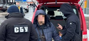 Еще один сотрудник одесской таможни попался на взятке