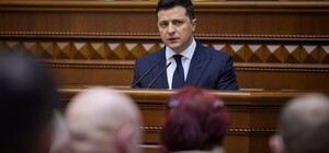 Указ об армии, союз с Польшей и Британией, укрепление гривны: о чем говорил Владимир Зеленский в Верховной Раде