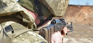 В Харькове — очередь из желающих подписать контракт с армией