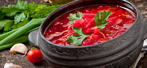 Искусствовед раскритиковала идею установить памятник борщу в Киеве