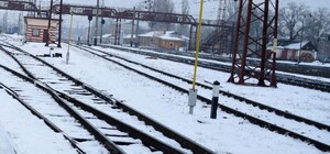 Йшов назустріч: у Золочеві поїзд «Київ-Чоп» вбив чоловіка