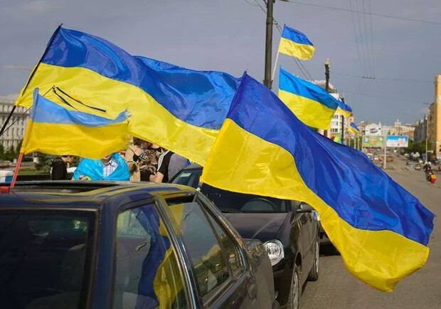 В Харькове состоится автопробег с украинскими флагами. 