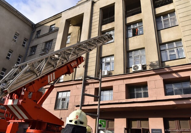 В центре Харькова горело студенческое общежитие. 