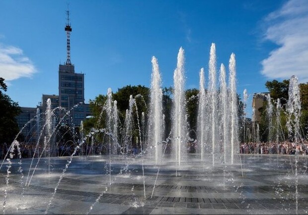 На площади Свободы "доработают" сквер и фонтан. 