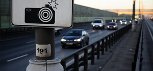 Одесскому чиновнику заблокировали банковский счет из-за ПДД: он говорит, что авто не его