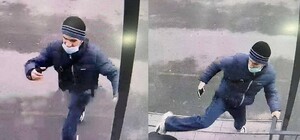 В Днепре парень пинал прохожих девушек ради видео в Тик-Ток (обновлено)