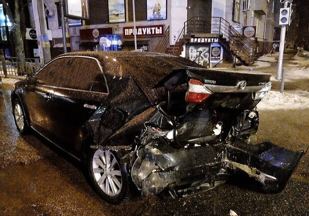 В тройном ДТП в Харькове пострадал водитель музыканта Сергея Бабкина. 