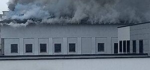 В Харькове — пожар в производственном здании