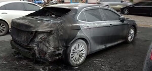 На Лидерсовском бульваре неизвестные сожгли автомобиль одессита