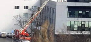 Почему возле ТОЦ 