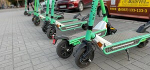 В Запорожье снова заработал прокат электросамокатов