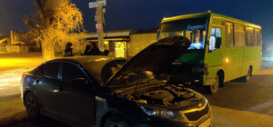 У Дніпрі сталася ДТП з автобусом: постраждав чоловік