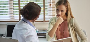 Какую медпомощь можно бесплатно получить в частных клиниках