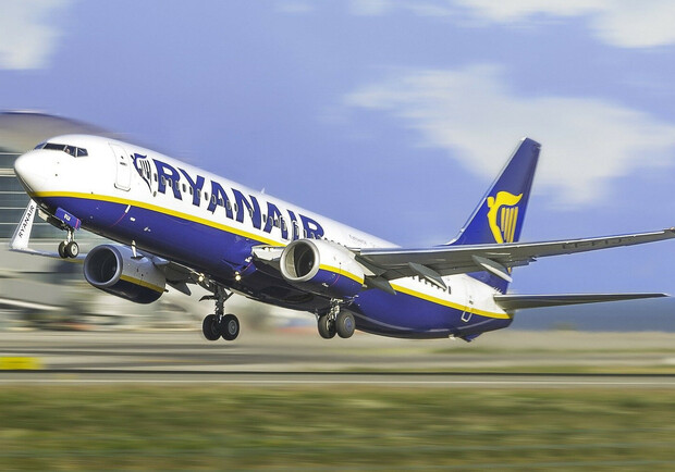Авіакомпанія Ryanair вилучила Харків зі свого сайту. 