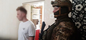 Полиция задержала мужчину, который избил двух женщин на Оболони