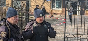 В Каменском из школы эвакуировали детей: нашли подозрительный предмет