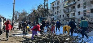 Больше тысячи горожан участвуют в инициативе «Восстановим Харьков вместе» (фото)