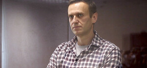 Убитый в Буче однофамилец Навального действительно был его родственником