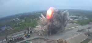 Окупанти завдали ракетного удару по елеватору на Дніпропетровщині (відео)