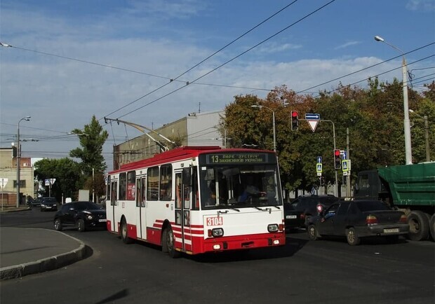 В Харькове запустили троллейбус №13. 