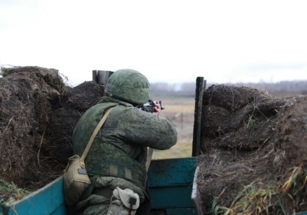 На временно оккупированных территориях Харьковской области россияне строят фортификацию. 