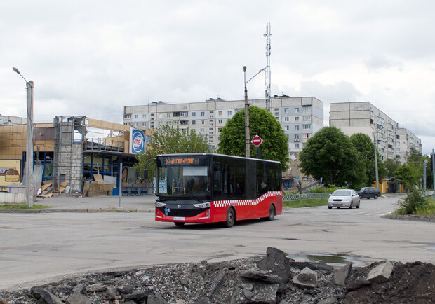 У Харкові вийдуть на маршрут ще кілька автобусів та тролейбусів. 